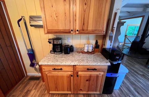 Alton Bay Cottage | Cozy cottage with beautiful lake views