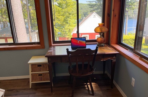 Alton Bay Cottage | Cozy cottage with beautiful lake views