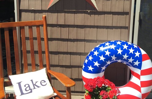 Valois Cottage | Cozy cottage, with exceptional views of Keuka Lake.