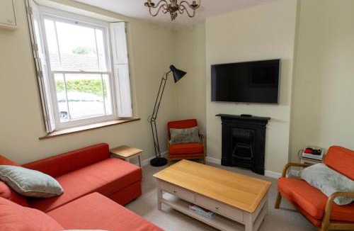 Wrington House | Cozy Cottage, Wrington