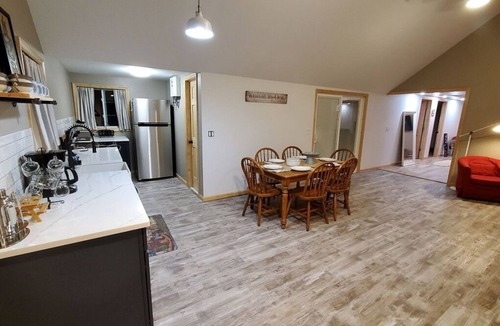 Mongaup Valley Cottage | Cozy Country Cottage close to Bethel Woods (with Home Office and Family Games)