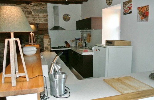 Jumilhac-le-Grand Cottage | Cozy country home with private pool