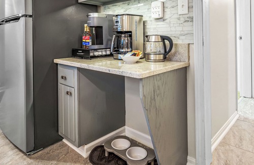 New Wilmington House | Cozy country home sleeps up to 9 guests