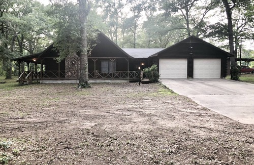 Lufkin House | Cozy Country Home 3BR 3BA, 3200 sq. ft. will make your stay truly unforgettable!