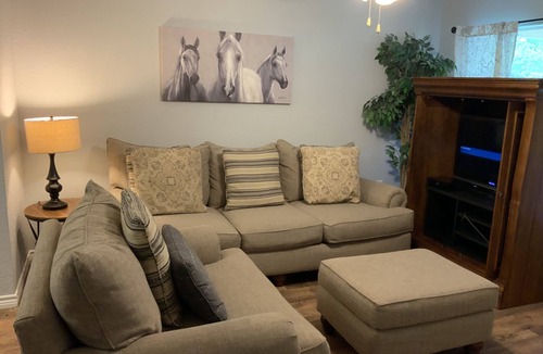Montgomery House | Cozy Country Montgomery Home