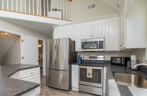 Wise House | Cozy Cove at Lake Gaston