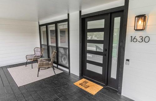 Seaside House | Cozy Cove Cottage