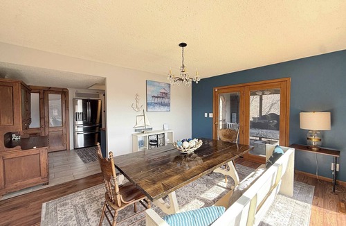 Linn Creek House | Cozy Cove Escape – Lakefront