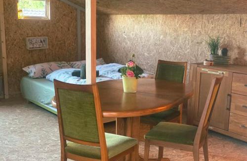 Kriens Apartment | Cozy Cow Farm Lodge