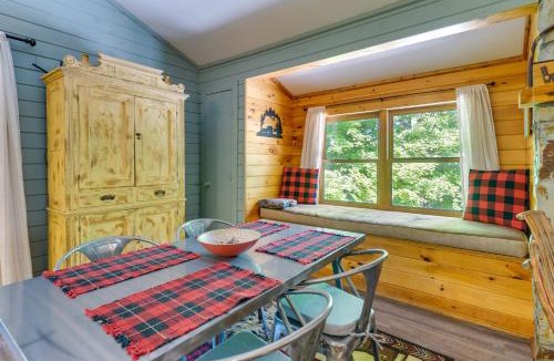 Hayesville House | Cozy Creekside Cabin w/Fire Pit & Views!