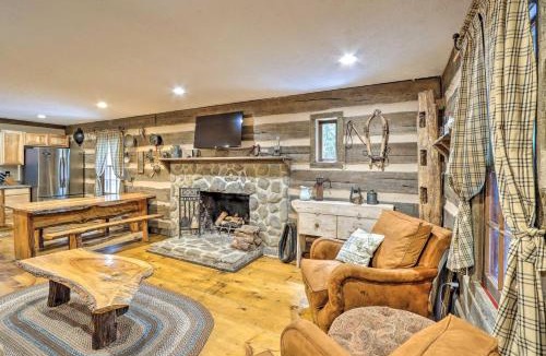 Sautee Nacoochee House | Cozy Creekside Mountain Escape w/Hot Tub!