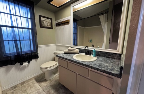 Crystal River House | Cozy Crystal River - Entire House - 90 day minimum