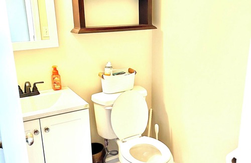 Wilmington Bed & Breakfast | Cozy Cul-De-Sac: 3BR, 2.5BA w/Multipurpose Room & Spacious Backyard