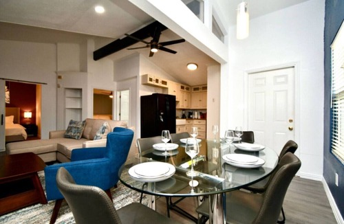 Cypress House | Cozy & Cute Home|2BD/1BR