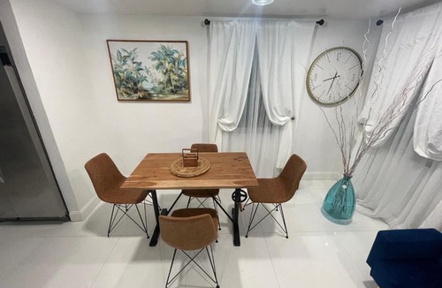 Miramar House | Cozy Cute House By Guitar Hotel