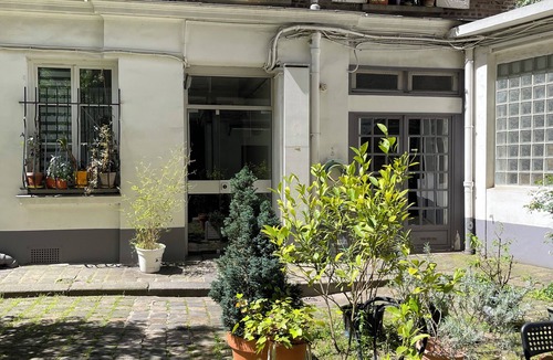 Quartier de la Chapelle Apartment | Cozy & cute studio pied-à-terre 15 min away from Montmartre Paris
