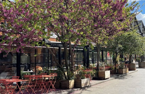 Quartier de la Chapelle Apartment | Cozy & cute studio pied-à-terre 15 min away from Montmartre Paris