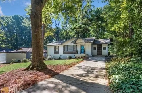 Candler-McAfee House | Cozy Decatur Bungalow with Beautiful Backyard