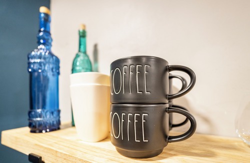 Downtown Apartment | Cozy, dog-friendly, downtown