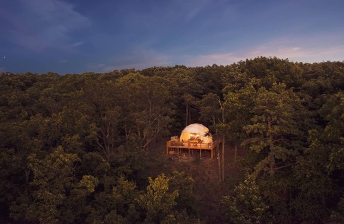 Capon Bridge Apartment | Cozy dome w/hot tub, fire pit & views