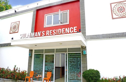 Padang House | Cozy Double Escape W/Free WiFi and Parking