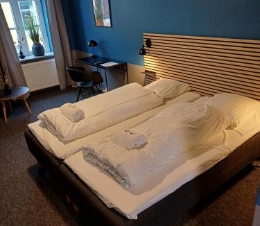 Sæby Hotel | Cozy Double Room 3 on pedestrian street Saeby