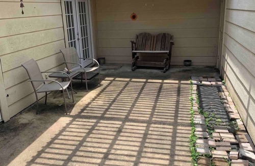 Beaumont Condo | Cozy Dowlen West Townhome