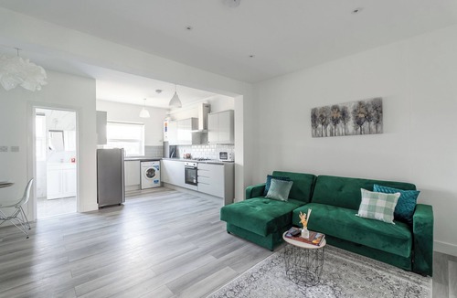 Rochester East Ward Apartment | Cozy Downtown Loft