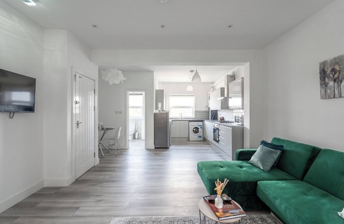 Rochester East Ward Apartment | Cozy Downtown Loft