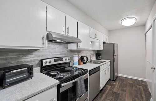 Stone Mountain Apartment | Cozy Downtown Stone Mountain Apartment