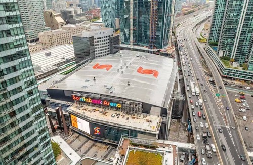Financial District Condo | Cozy Downtown Toronto Home | Prime Central Location