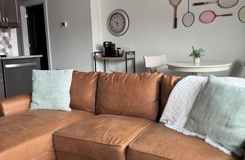 Troy Apartment | Cozy Downtown Troy Studio Walk Everywhere