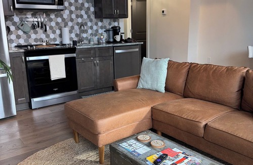 Troy Apartment | Cozy Downtown Troy Studio Walk Everywhere