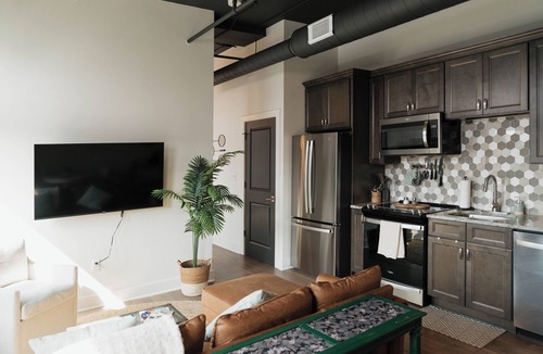 Troy Apartment | Cozy Downtown Troy Studio Walk Everywhere