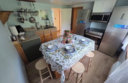 Campbellton Apartment | Cozy DowntownnCampbellton - Walk to Cafésn& Shops