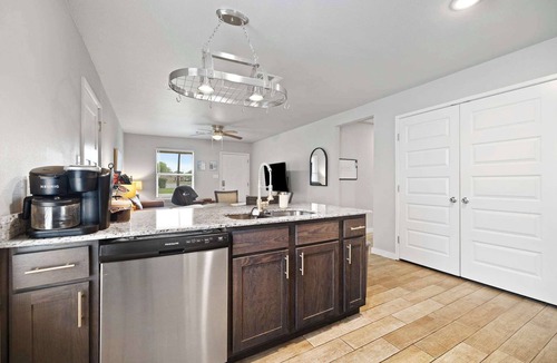 Fort Smith House | Cozy Duplex Convenient Near Attractions