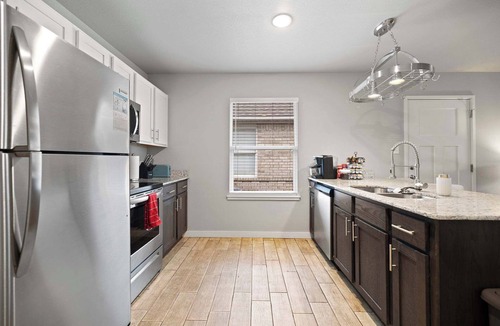 Fort Smith House | Cozy Duplex Convenient Near Attractions