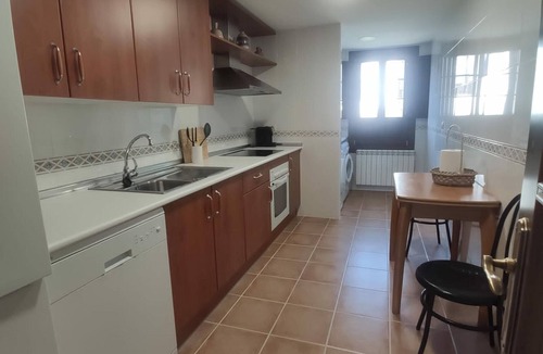 Badaguas Apartment | Cozy duplex for 8 in Jaca