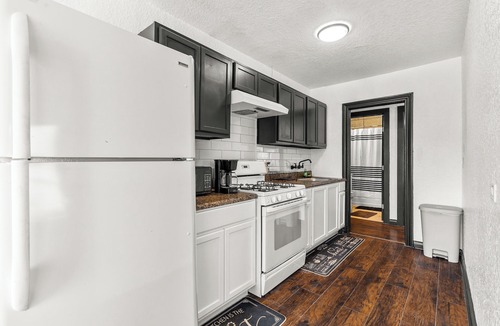 Highland Park House | Cozy Duplex Near Downtown & Riverwalk - 102