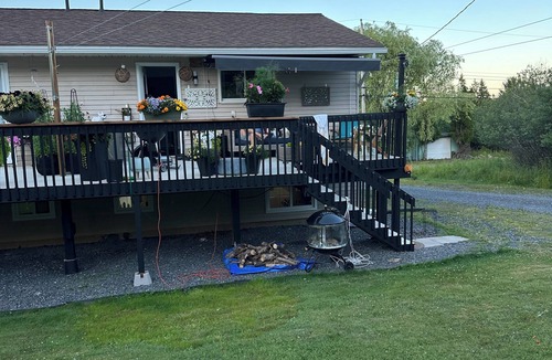 New Glasgow House | Cozy duplex split level quiet area