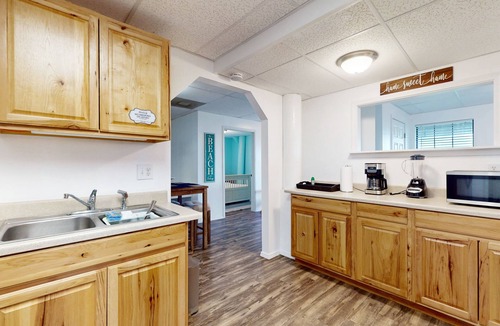 Ingleside on the Bay House | Cozy duplex with beach access, bikes, patio with bay views