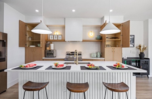 South Dallas - Fair Park House | Cozy East Dallas Escape Minutes to Deep Ellum