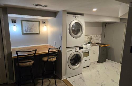 Belleville Apartment | Cozy East Hill 2026