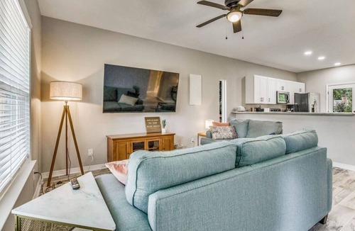 Southeast Pensacola House | Cozy East Hill Convenience