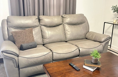 Syracuse Apartment | Cozy East Syracuse Apt—Close to Upstate, St. Joseph’s, Downtown & NY State Fair