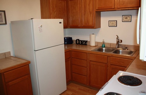 Brownwood Apartment | Cozy Efficiency near University and town