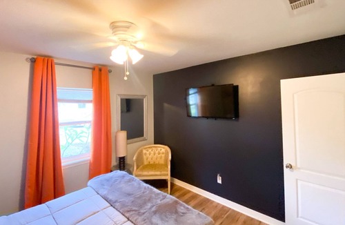 Ballast Point House | ★Cozy elegant/2bd single level house/Quiet area★