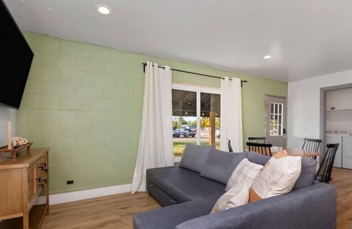 Elverta House | Cozy Elverta Ranchette On 2-Acres! Pet Friendly!