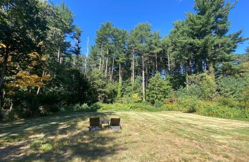 Framingham Apartment | Cozy en suite with high ceilings