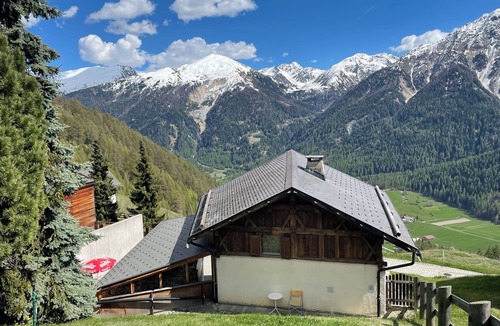 Valchava House | Cozy Engadine house with a unique view!